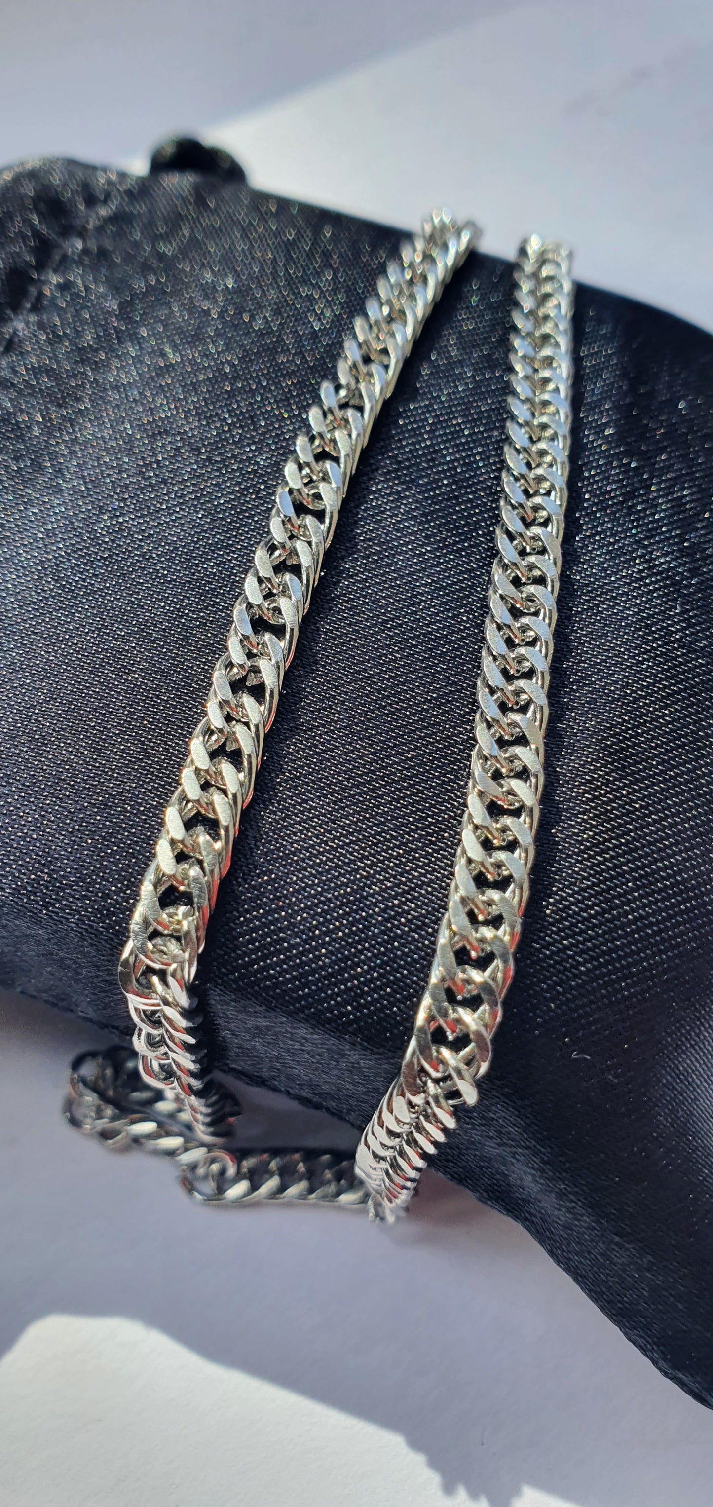 Double Link Curb Chain Necklace