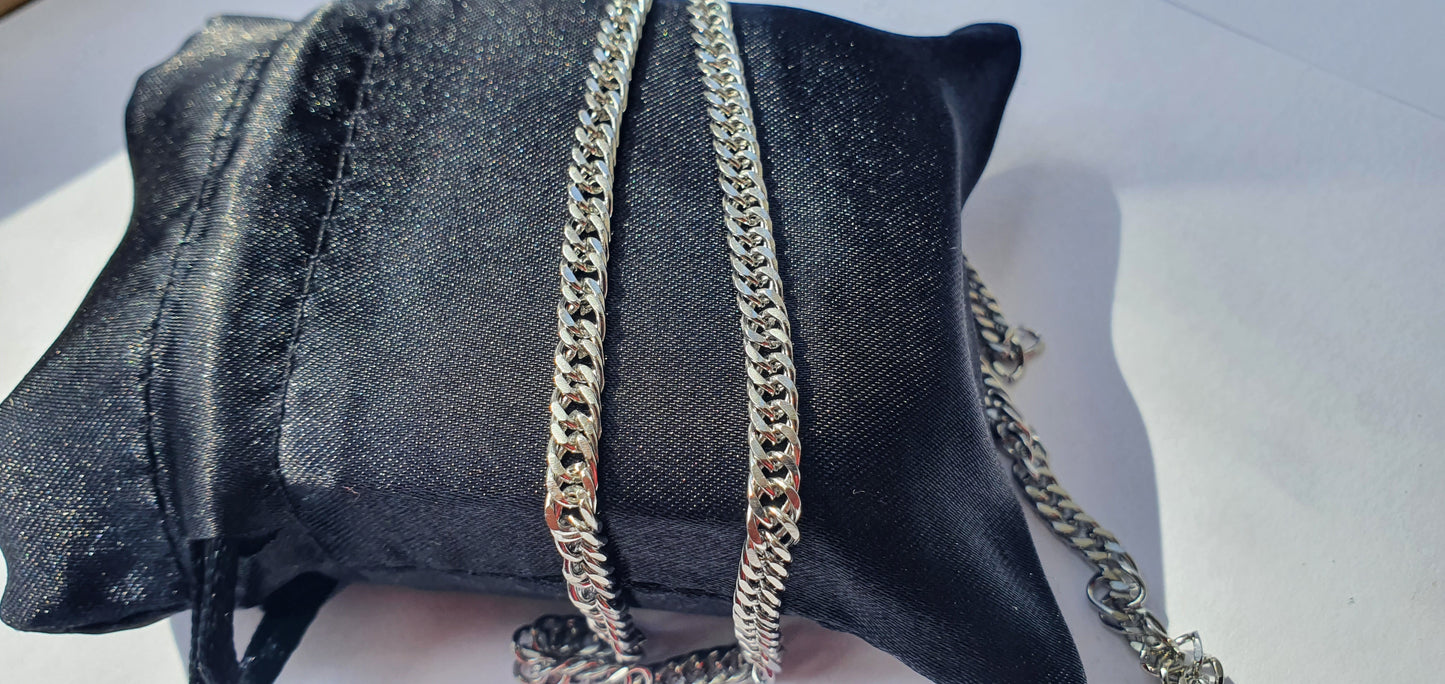 Double Link Curb Chain Necklace