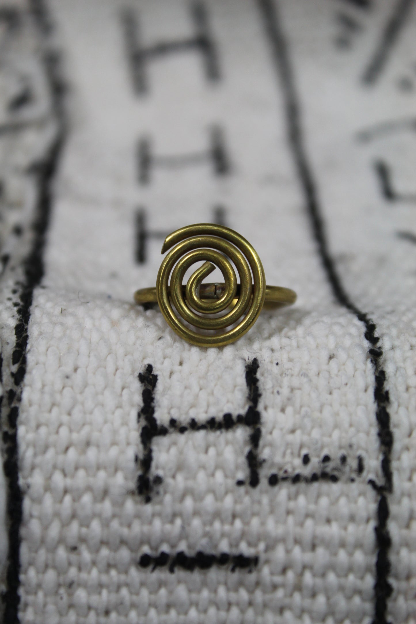 Akua || Brass Spiral Ring