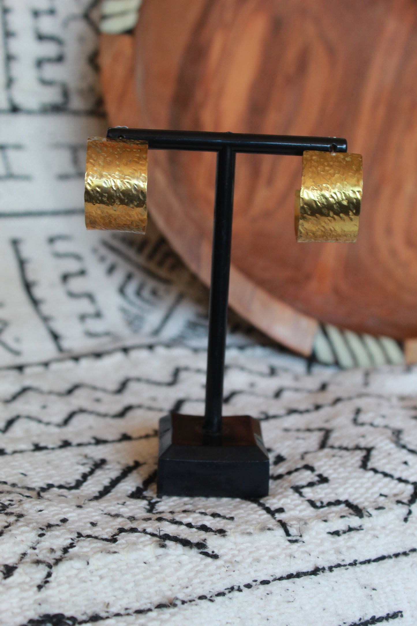 Jabari || Chunky Hoop Earrings