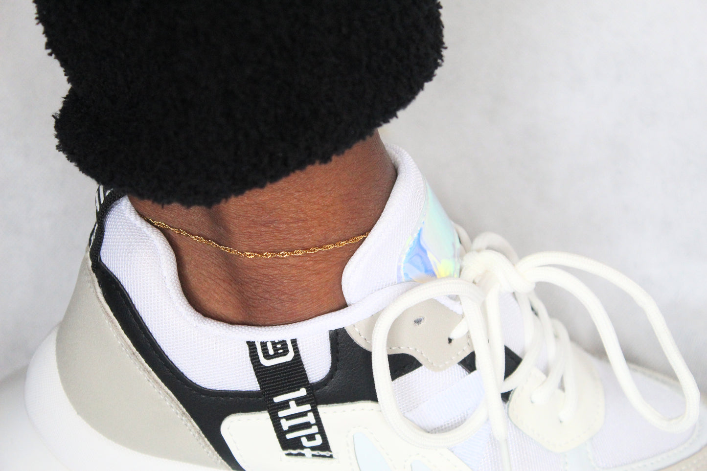 Abidemi || Singapore Chain Anklet