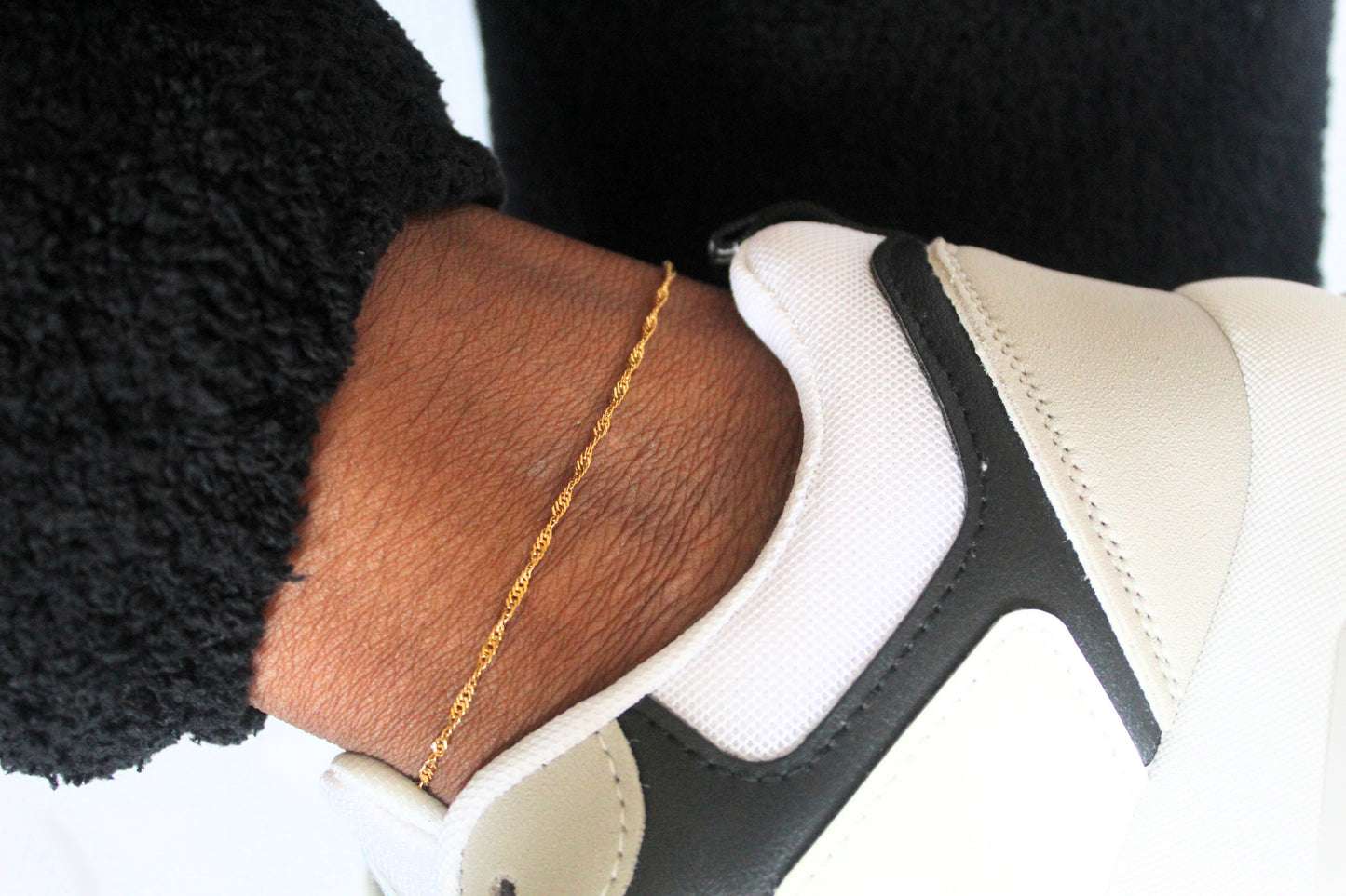 Abidemi || Singapore Chain Anklet
