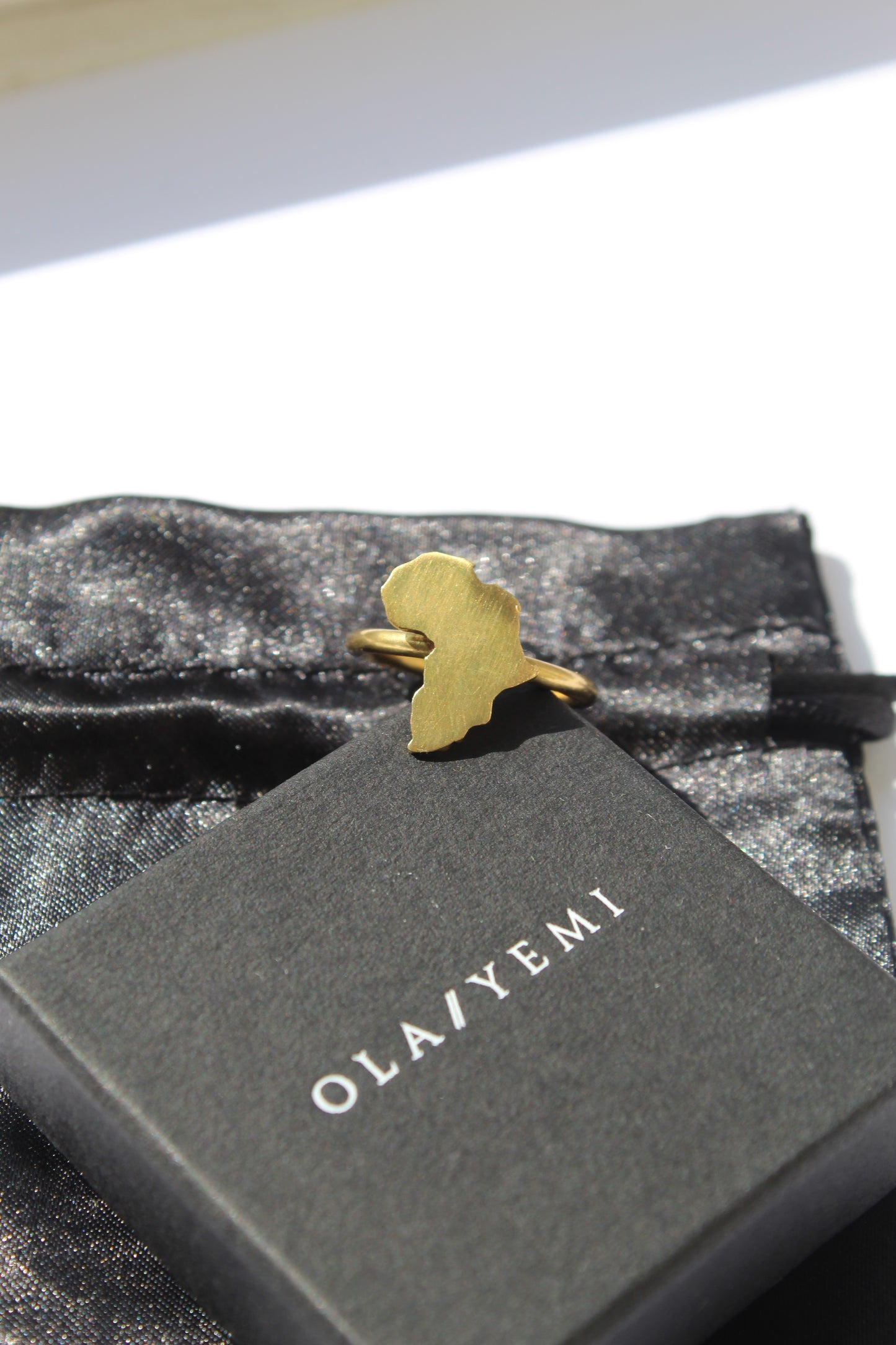 Mama Africa || Small Africa Ring