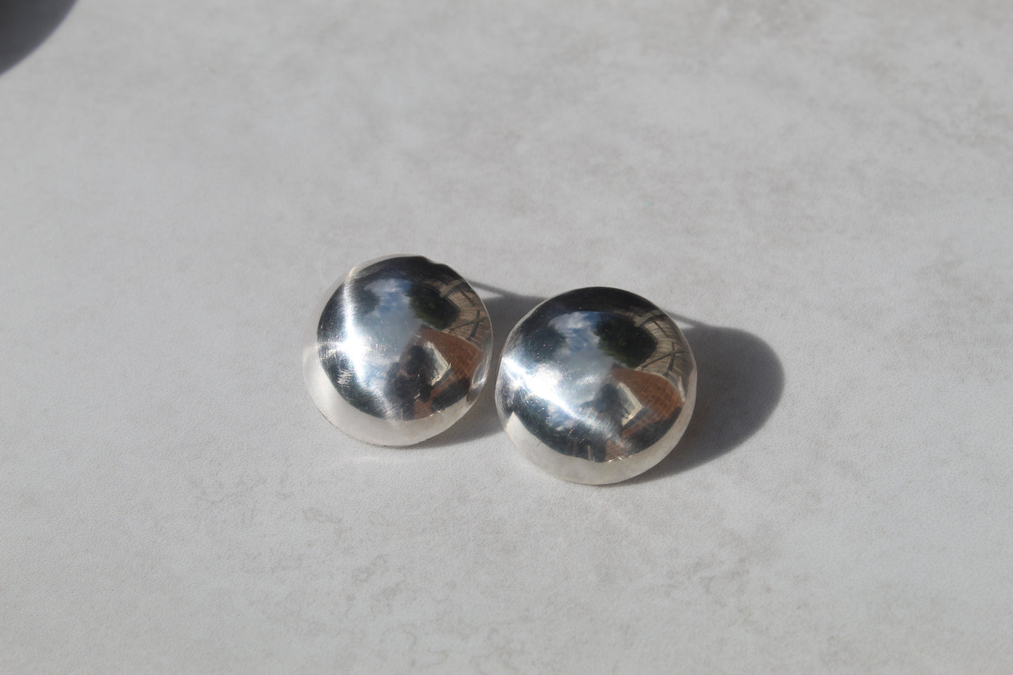 Ihawu || Shield Earrings Silver