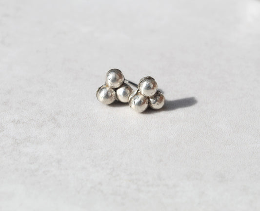 Chike | Silver Tripple Dot Earrings