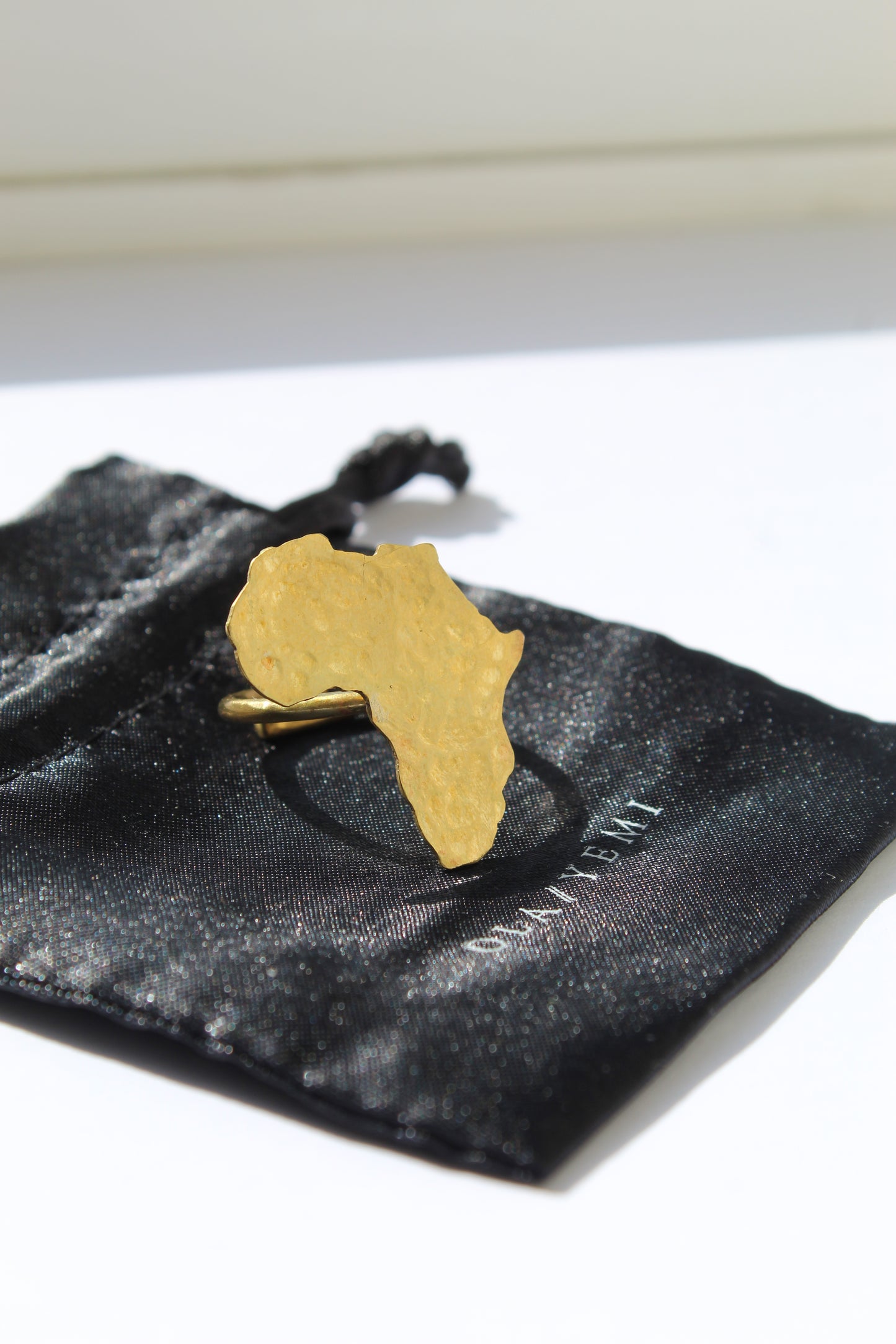 Mama Africa || Large Africa Ring
