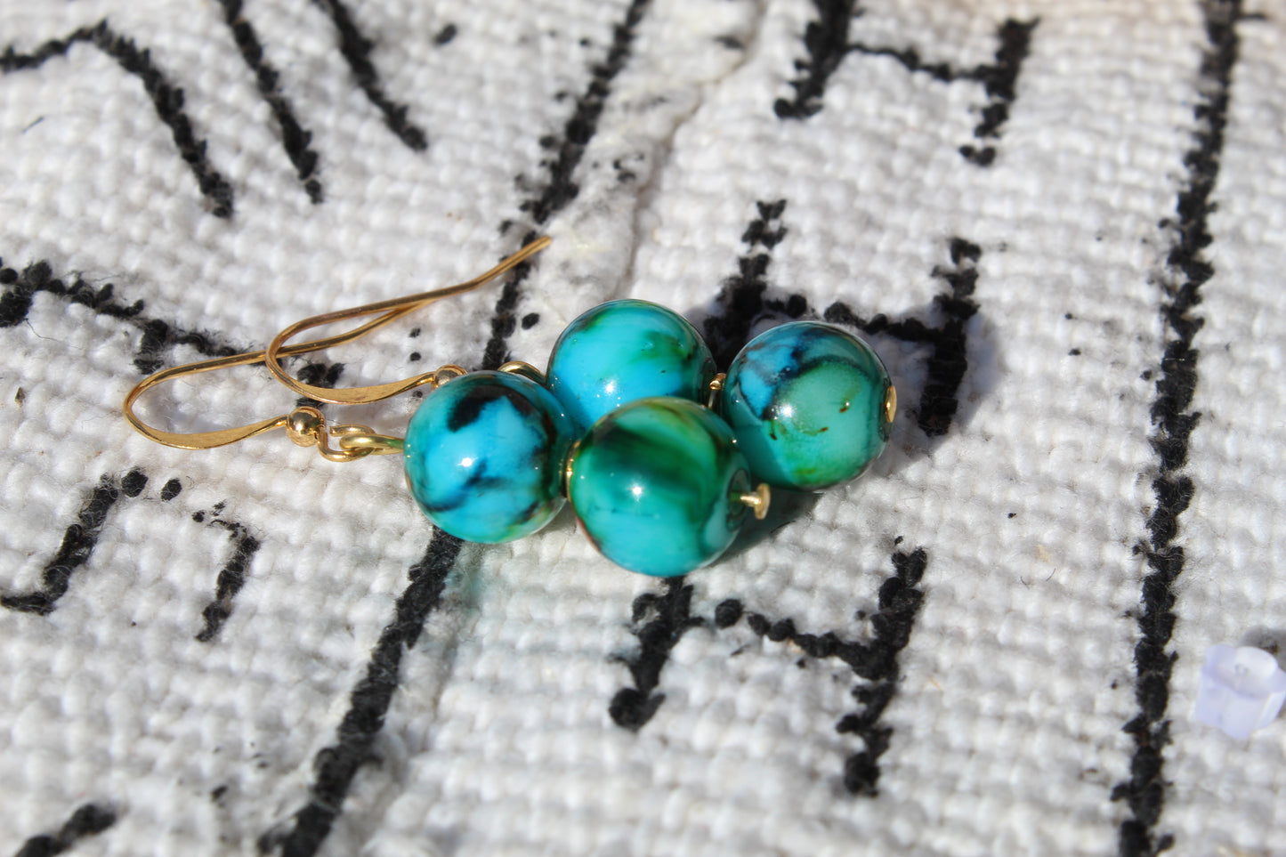 Foluke || Mottled Glass Earrings