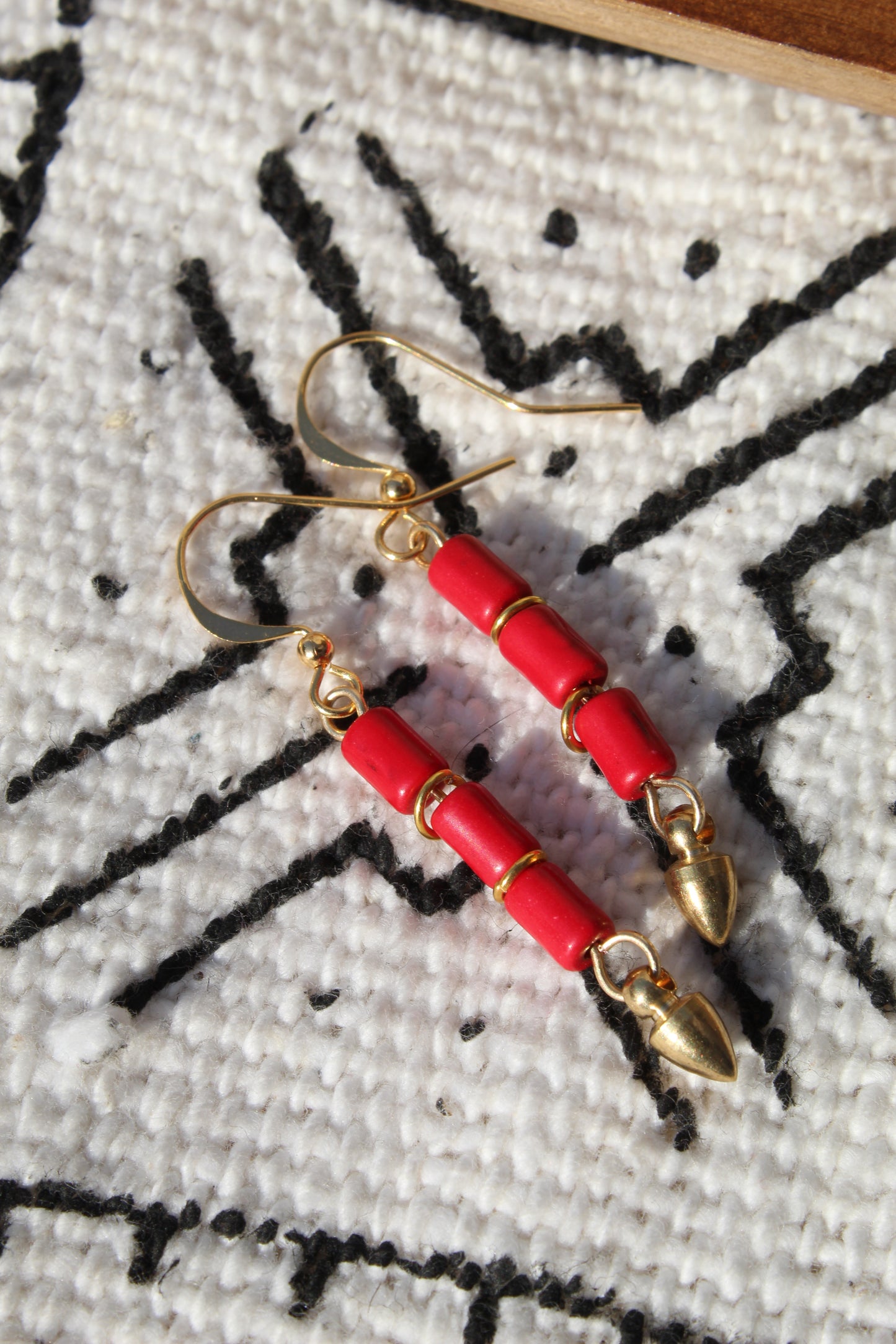 Teni || Magnesite Earrings