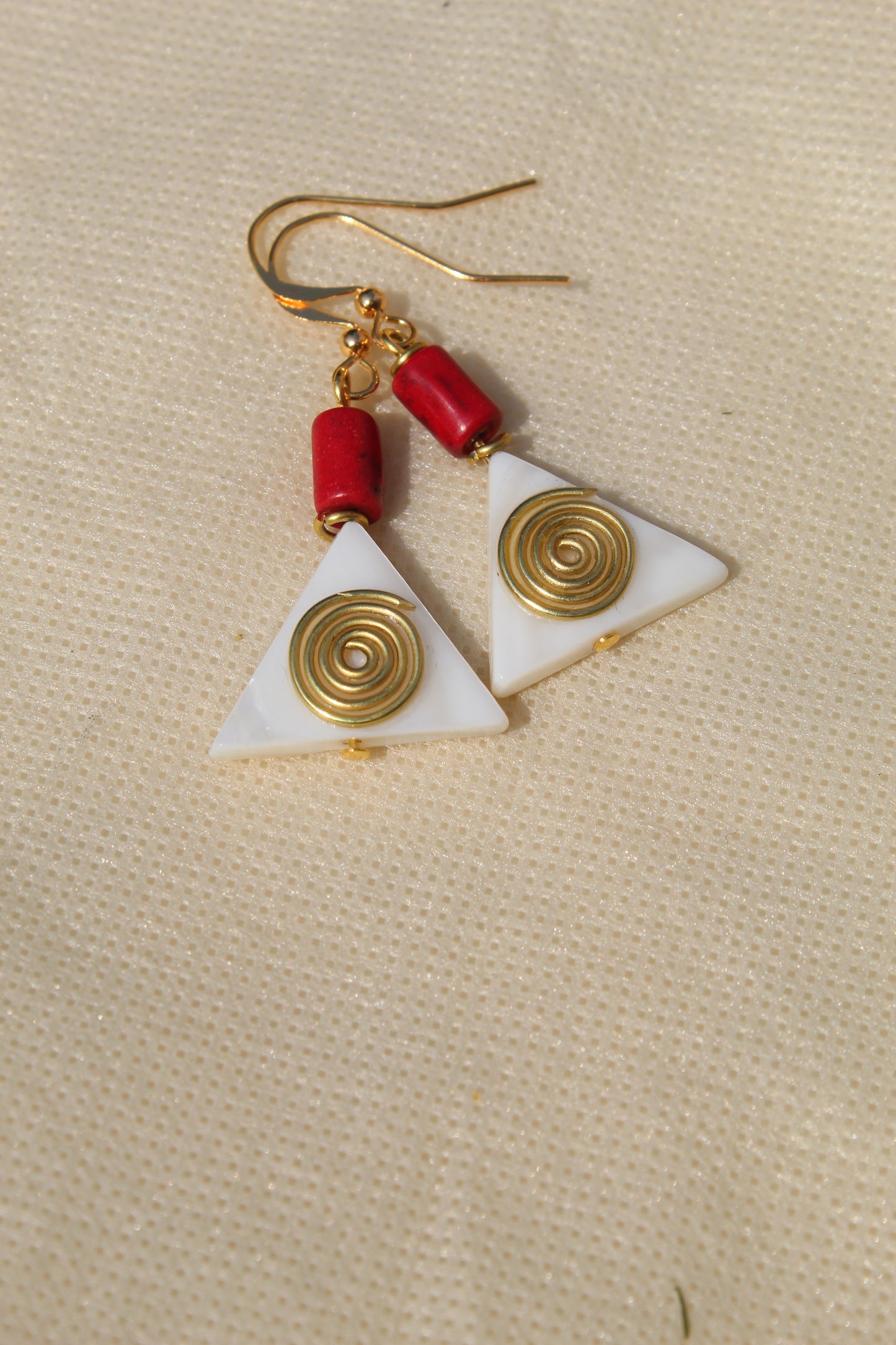 Imara || Magnesite Earrings