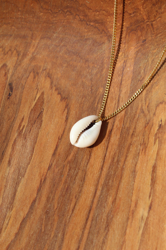 Nala || Cowrie Shell Necklace