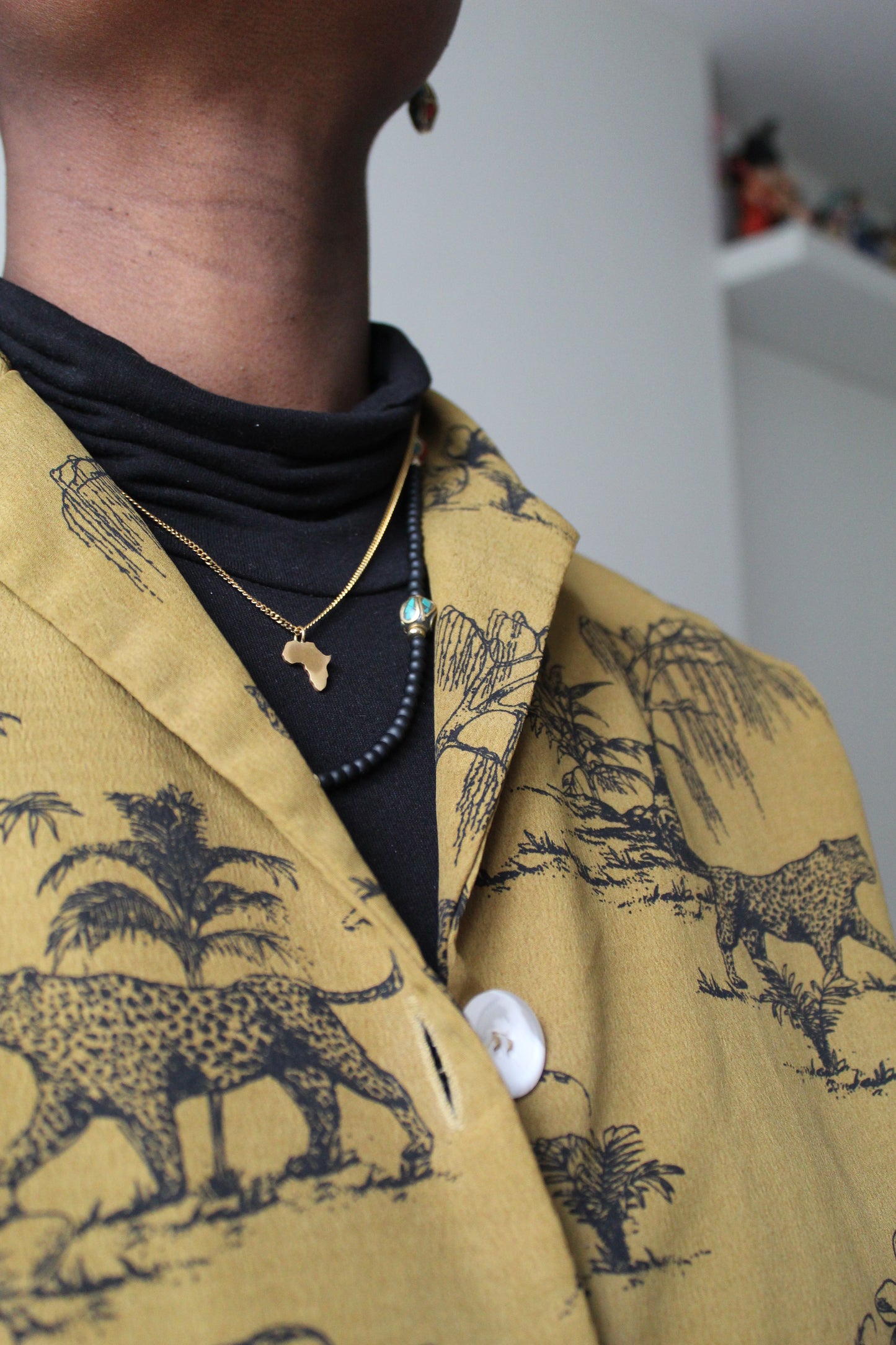 Mama Africa || Small African Pendant